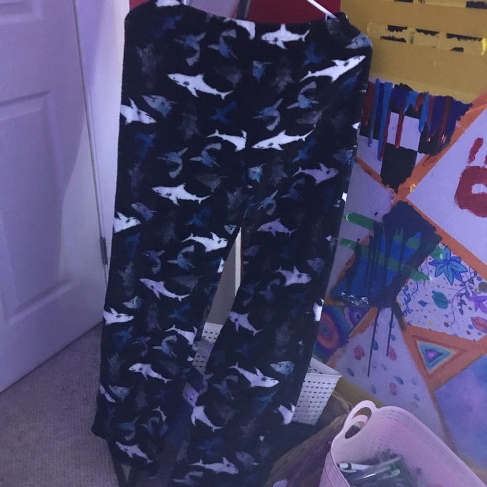 shark print fluffy sweatpants